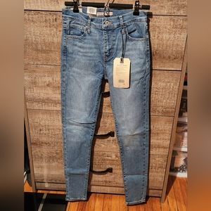 Levis high rise skinny